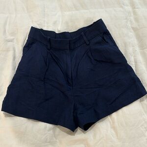Linen navy shorts
